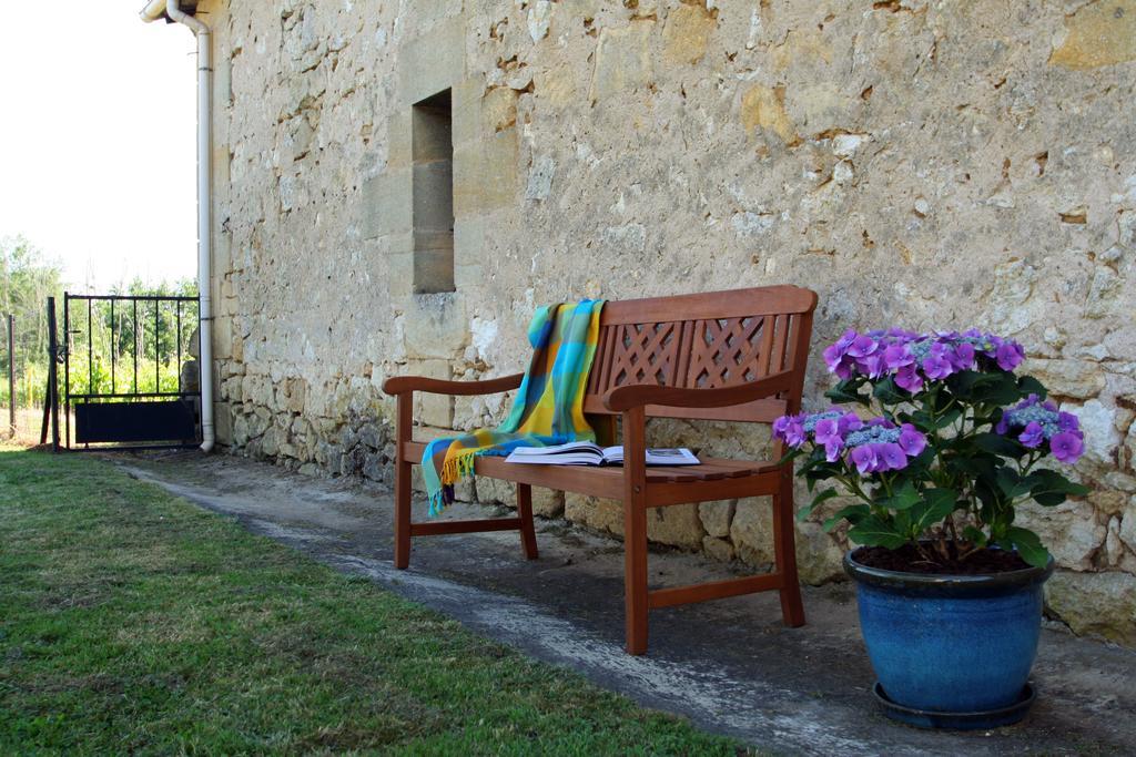 Les Salles-de-Castillon Bleu Raisin B&B 외부 사진
